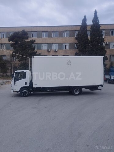 Isuzu  2008, 210,000 km - 5.2 l - Bakı