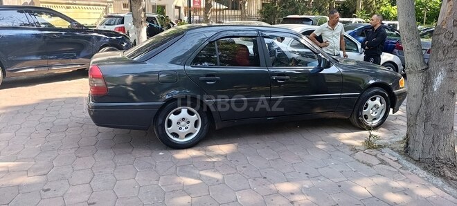 Mercedes C 200 1996, 449,348 km - 2.0 l - Bakı