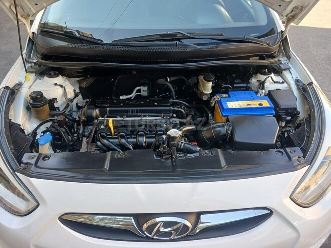 Hyundai Accent 2013, 241,000 km - 1.6 l - Bakı