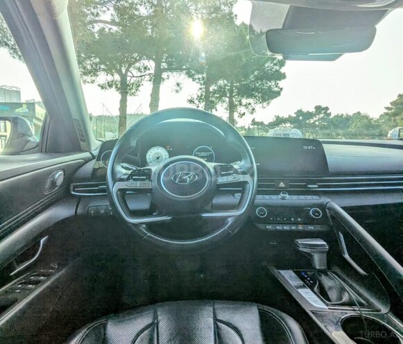 Hyundai Elantra 2021, 134,300 km - 1.6 l - Bakı
