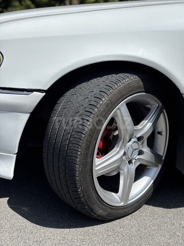 Mercedes C 230 2000, 306,000 km - 2.3 l - Şamaxı