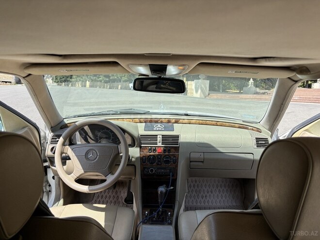 Mercedes C 230 2000, 306,000 km - 2.3 l - Şamaxı