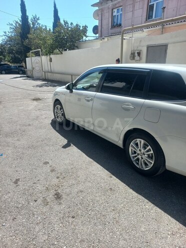 Toyota Corolla Fielder 2019, 281,000 km - 1.5 л - Bakı