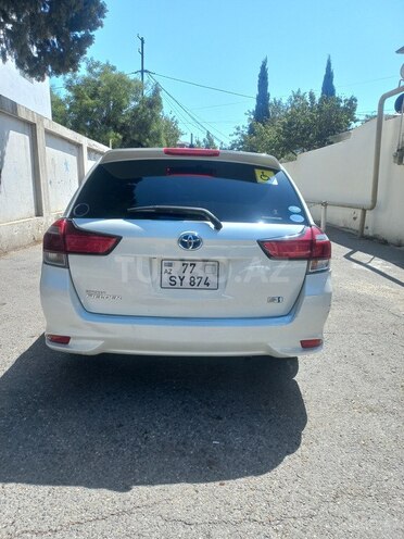 Toyota Corolla Fielder 2019, 281,000 km - 1.5 л - Bakı