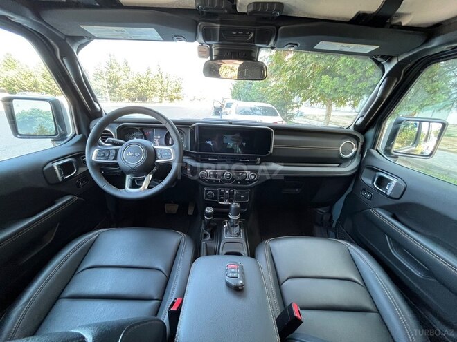 Jeep Wrangler 2024, 18,700 km - 2.0 l - Bakı