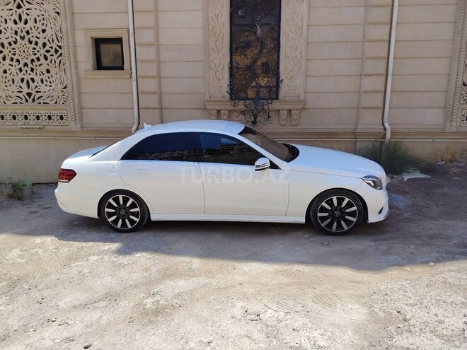 Mercedes E 250 2015, 220,000 km - 2.0 l - Bakı