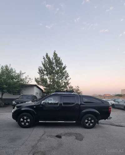 Nissan Navara 2013, 186,000 km - 2.5 l - Bakı