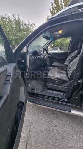 Nissan Navara 2013, 186,000 km - 2.5 l - Bakı