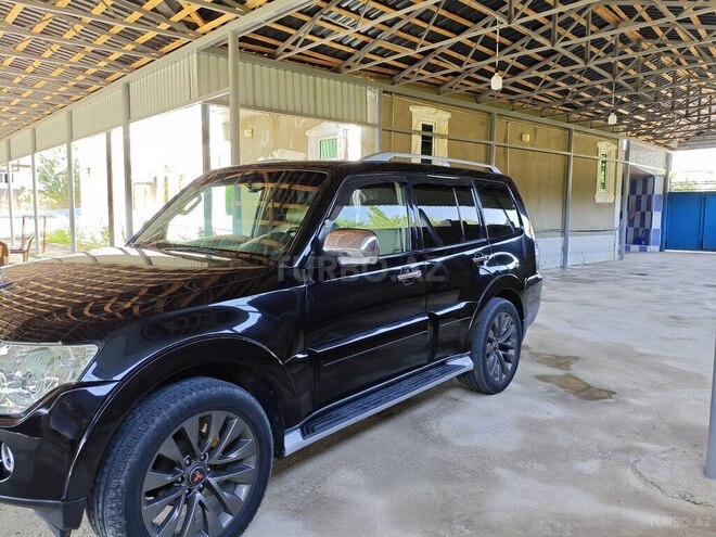 Mitsubishi Pajero 2008, 188,000 km - 3.0 l - Masallı