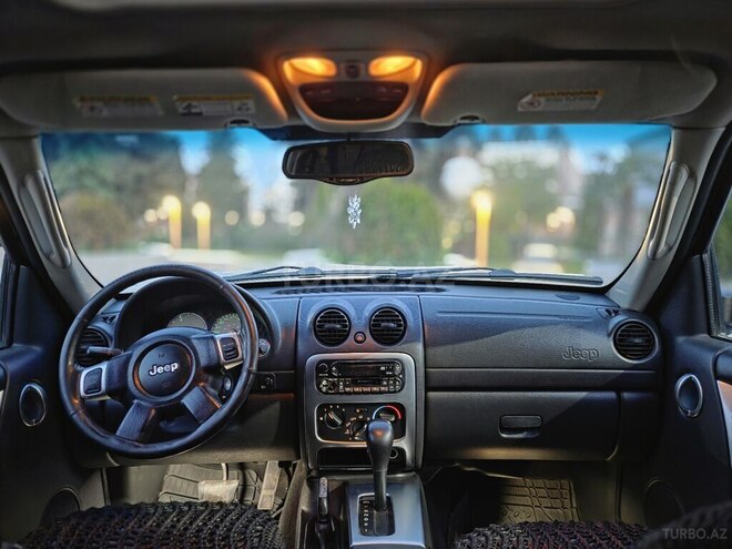 Jeep Cherokee 2003, 296,000 km - 2.8 l - Xaçmaz
