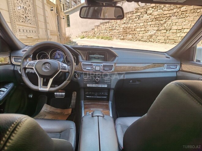 Mercedes E 250 2015, 220,000 km - 2.0 l - Bakı