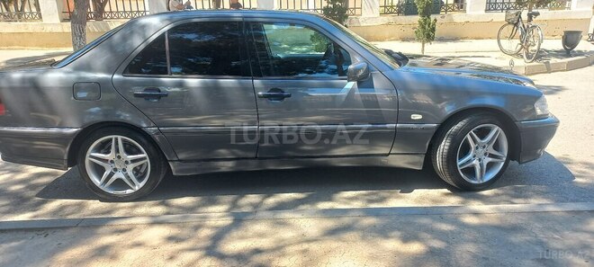 Mercedes C 240 1998, 250,000 km - 2.4 л - Bakı
