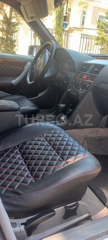 Mercedes C 240 1998, 250,000 km - 2.4 л - Bakı