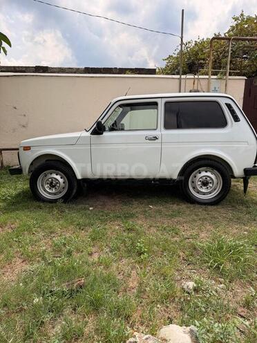 LADA (VAZ) Niva 2013, 150,000 km - 1.7 l - Qusar