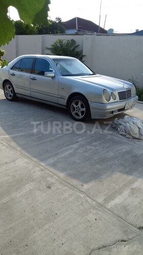 Mercedes E 280 1995, 391,000 km - 2.8 l - Bakı