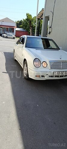 Mercedes E 230 1998, 523,235 km - 2.3 l - Xırdalan