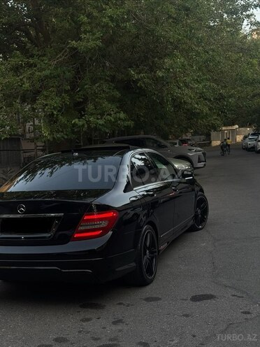 Mercedes C 250 2012, 241,240 km - 1.8 l - Bakı