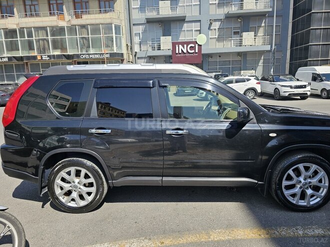 Nissan X-Trail 2011, 172,000 km - 2.5 л - Bakı