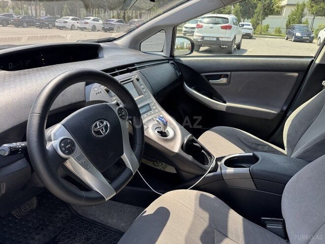 Toyota Prius 2014, 241,965 km - 1.8 l - Bakı