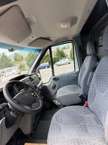Ford Transit 2006, 300,000 km - 2.4 l - Şəki