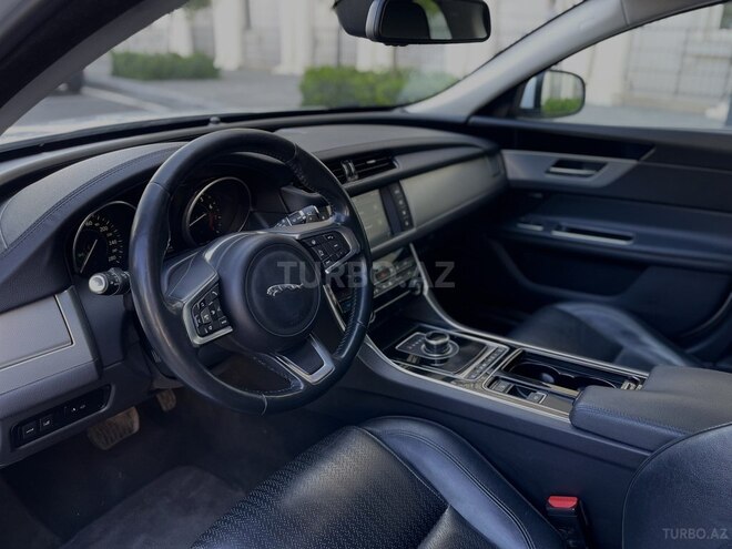 Jaguar XF 2017, 101,000 km - 2.0 l - Bakı