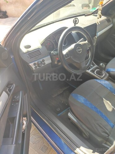 Opel Astra 2006, 345,000 km - 1.3 l - Bakı