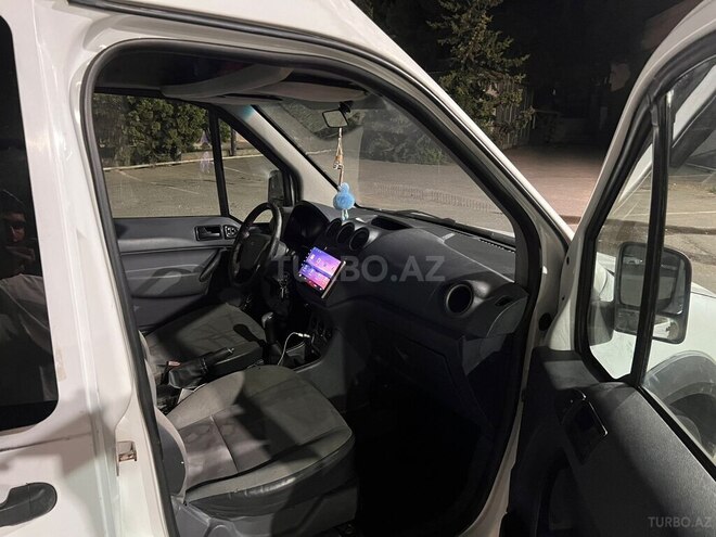 Ford Tourneo Connect 2012, 233,000 km - 1.8 л - Bakı