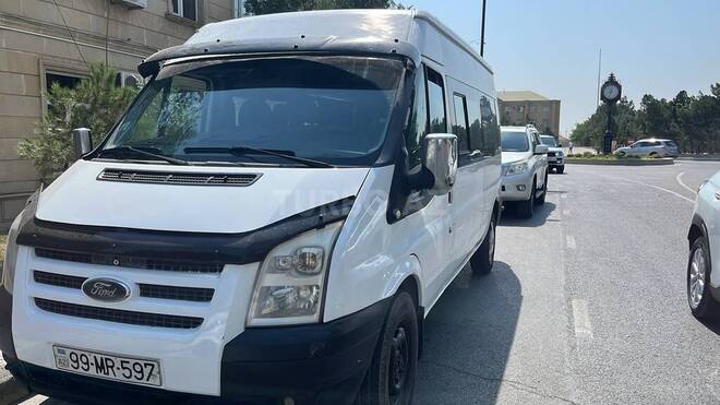Ford Transit 2007, 327,000 km - 2.4 л - Bakı