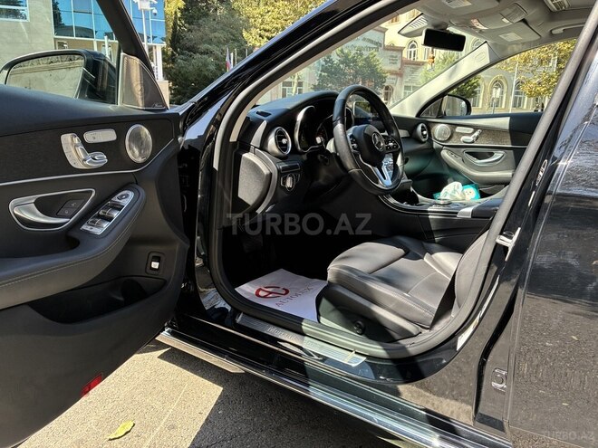 Mercedes C 300 2019, 67,500 km - 2.0 l - Bakı