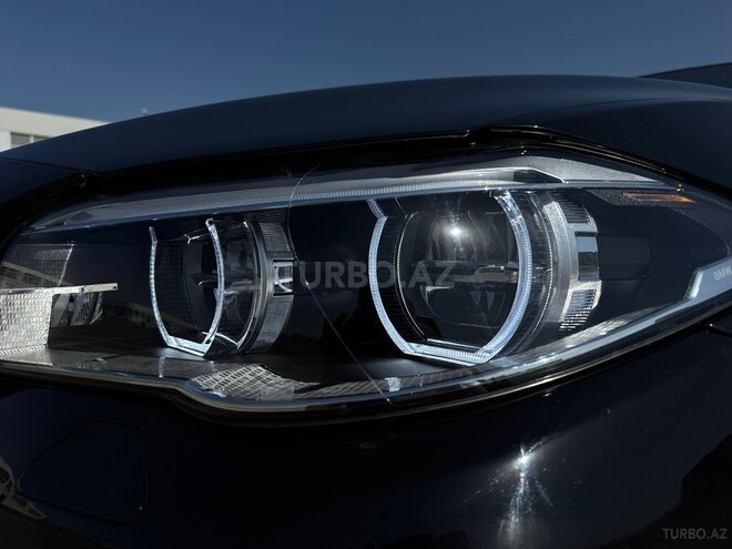 BMW 528 2015, 241,087 km - 2.0 л - Gəncə