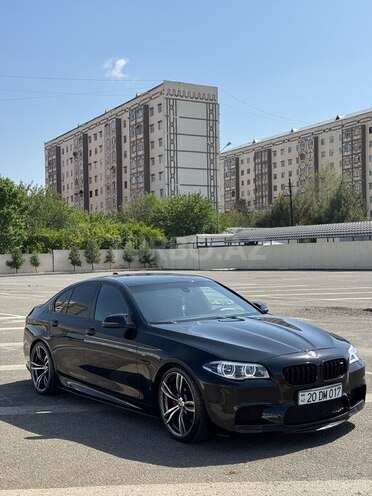 BMW 528 2015, 241,087 km - 2.0 л - Gəncə