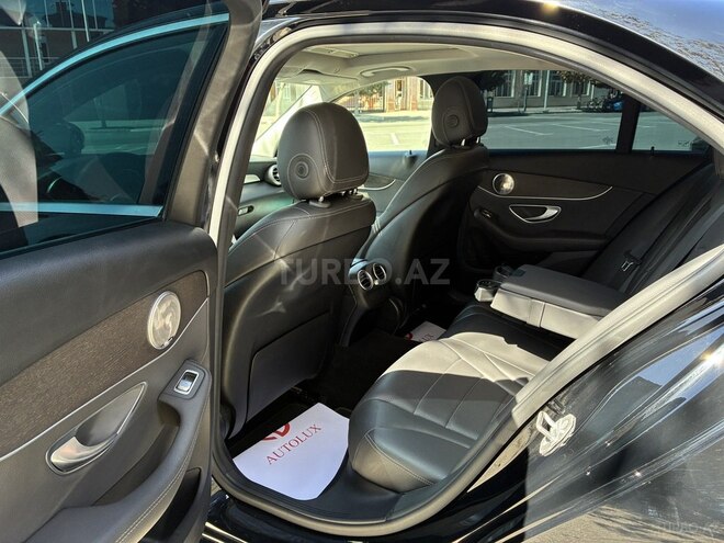 Mercedes C 300 2019, 67,500 km - 2.0 l - Bakı