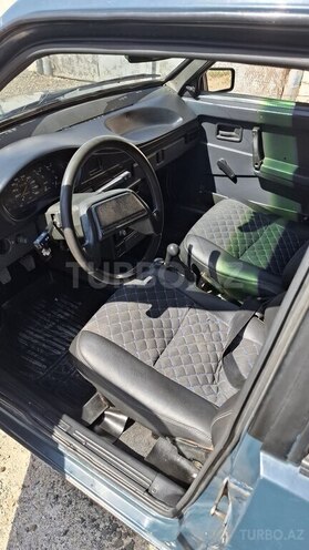 LADA (VAZ) 21099 1999, 200,000 km - 1.6 l - Quba