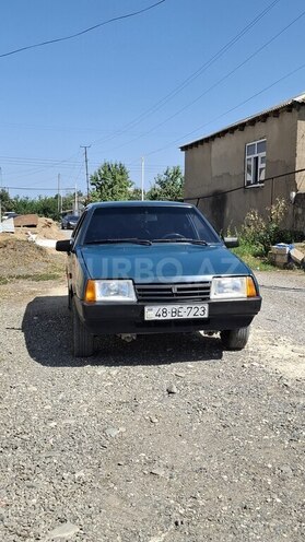LADA (VAZ) 21099 1999, 200,000 km - 1.6 l - Quba