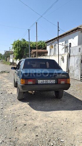 LADA (VAZ) 21099 1999, 200,000 km - 1.6 l - Quba