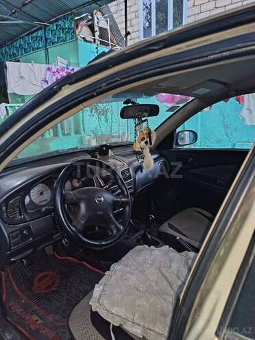Nissan Sunny 2005, 200,000 km - 1.3 л - Bakı