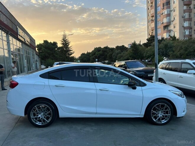 Chevrolet Cruze 2017, 280,000 km - 1.4 l - Sumqayıt
