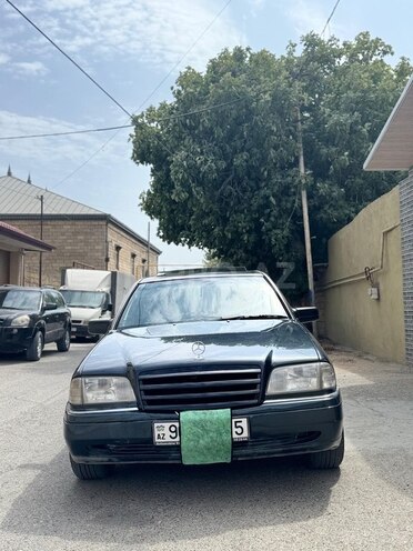 Mercedes C 180 1994, 368,000 km - 1.8 l - Bakı