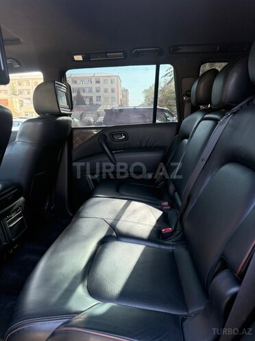 Nissan Patrol 2010, 89,000 km - 5.6 l - Bakı