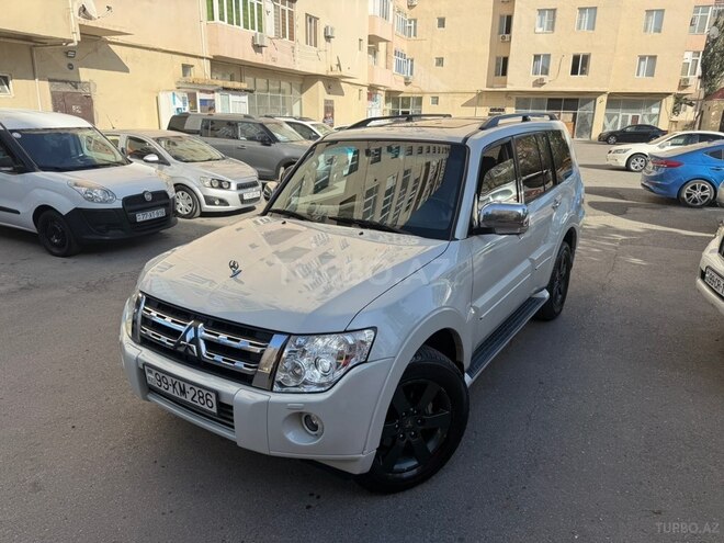 Mitsubishi Pajero 2007, 330,000 km - 3.8 л - Sumqayıt
