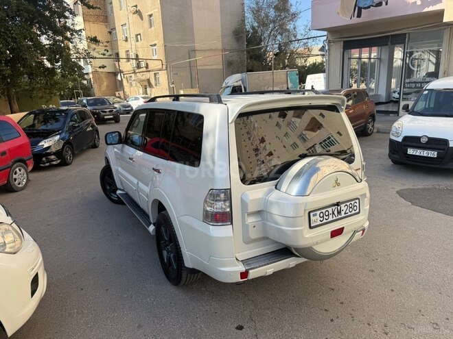 Mitsubishi Pajero 2007, 330,000 km - 3.8 л - Sumqayıt