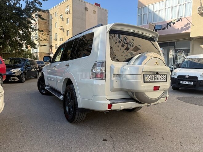 Mitsubishi Pajero 2007, 330,000 km - 3.8 л - Sumqayıt