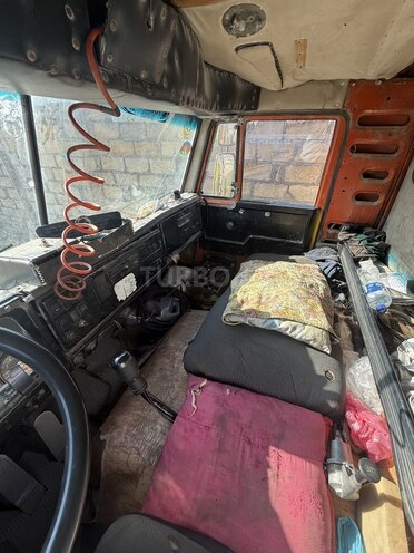 KamAz 55111 1989, 250,000 km - 11.0 l - Qusar