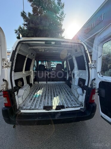 Peugeot Partner 2007, 300,000 km - 1.4 l - Bakı