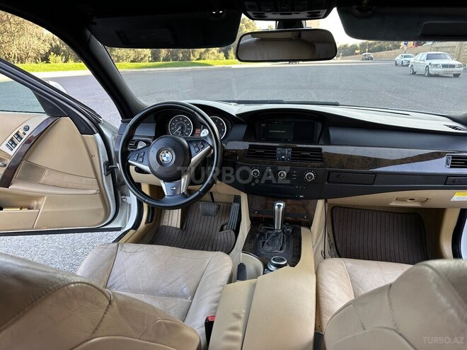 BMW 525 2005, 282,000 km - 2.5 l - Bakı