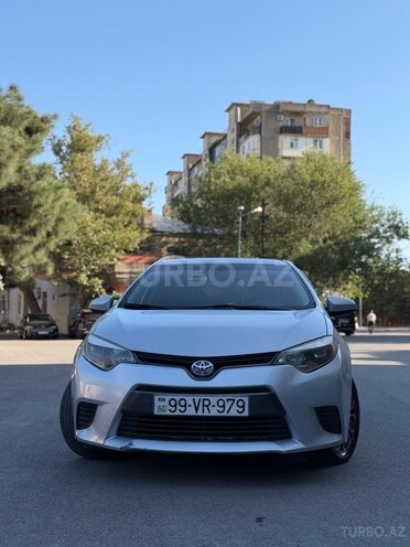Toyota Corolla 2015, 232,200 km - 1.8 l - Bakı