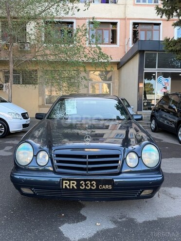 Mercedes E 220 1999, 528,000 km - 2.2 l - Sumqayıt