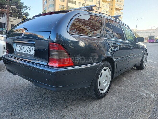 Mercedes C 220 2000, 578,000 km - 2.2 l - Bakı