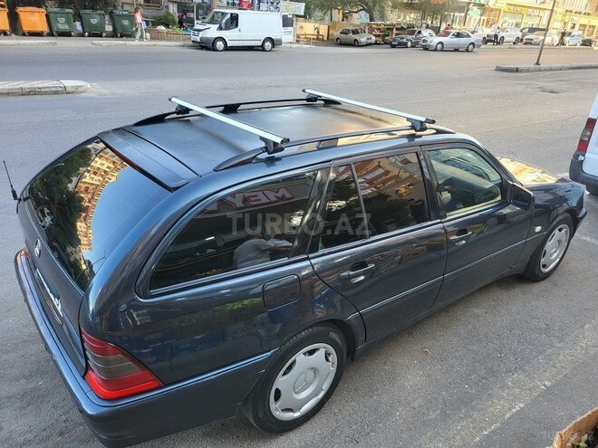 Mercedes C 220 2000, 578,000 km - 2.2 l - Bakı