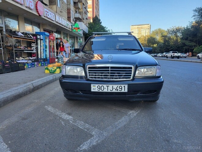 Mercedes C 220 2000, 578,000 km - 2.2 l - Bakı